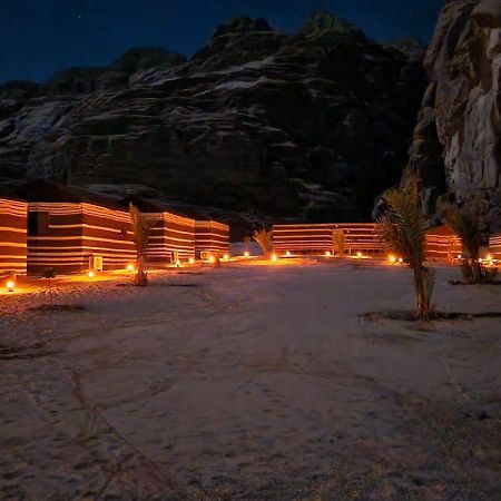 Moon Night Camp Hotel Wadi Rum Exterior photo