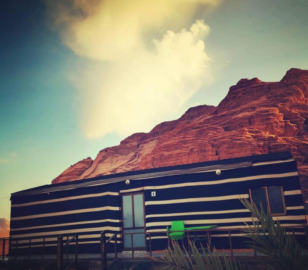 Moon Night Camp Hotel Wadi Rum Exterior photo
